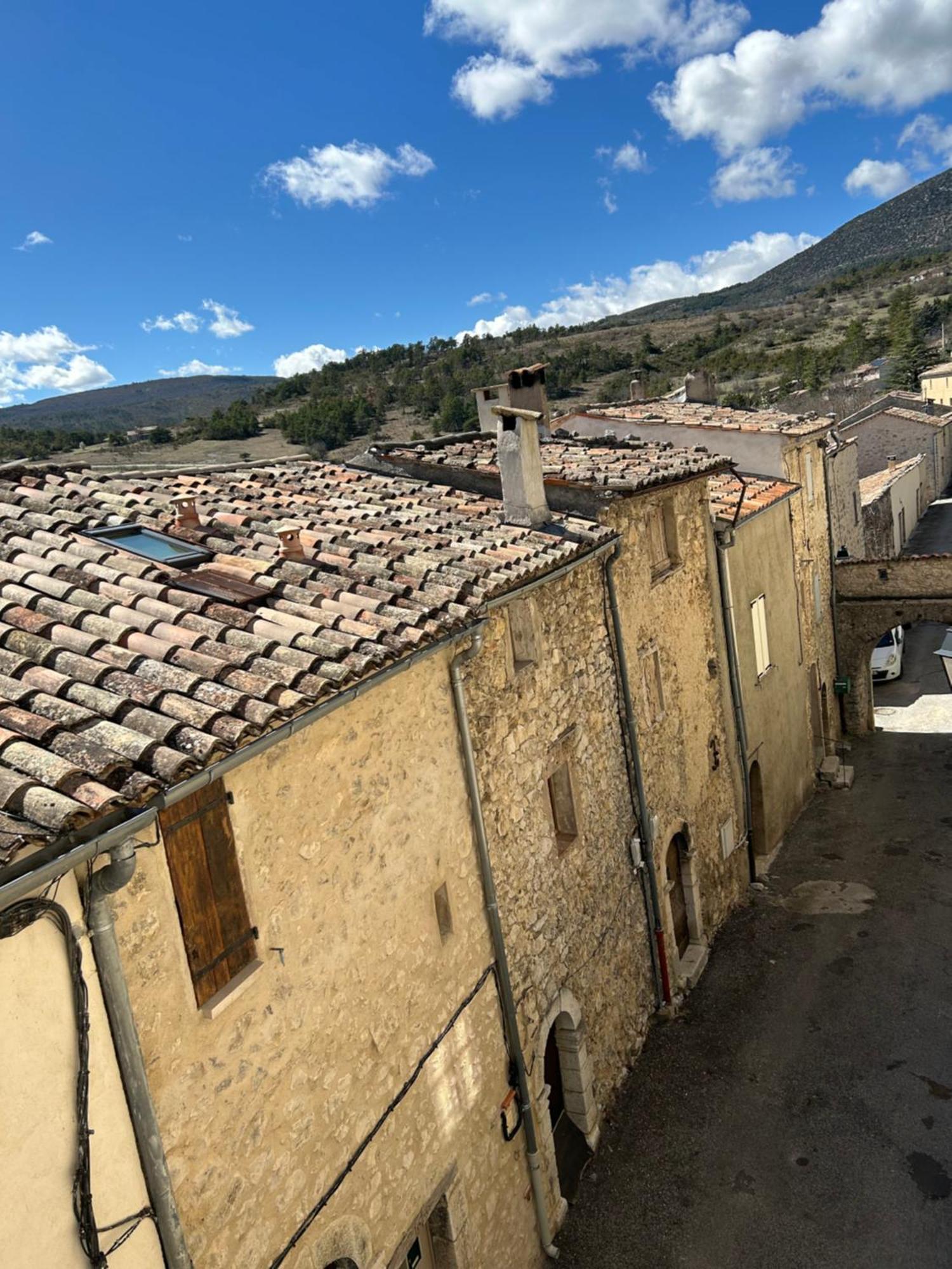 La Calade Apartment Trigance Exterior photo